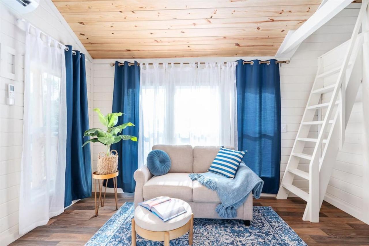 4 Heron Haus, Luxury Tiny House, Pet Friendly, Mins To Downtown Гантерсвілл Екстер'єр фото